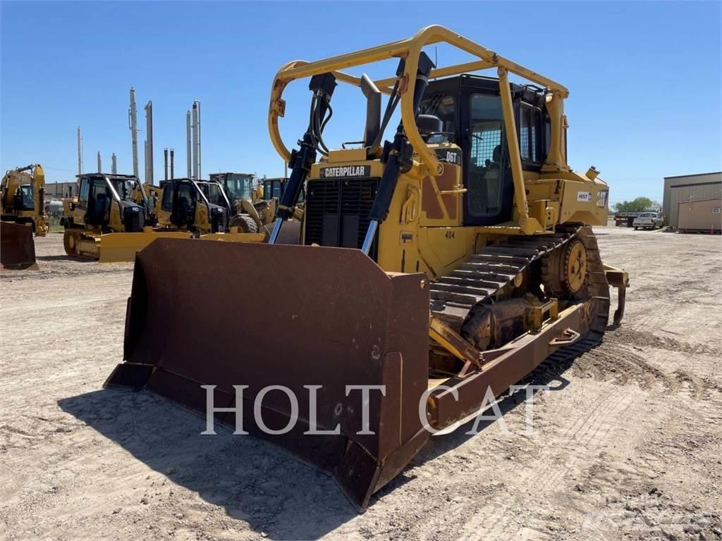 CAT D6T Kāpurķēžu buldozeri