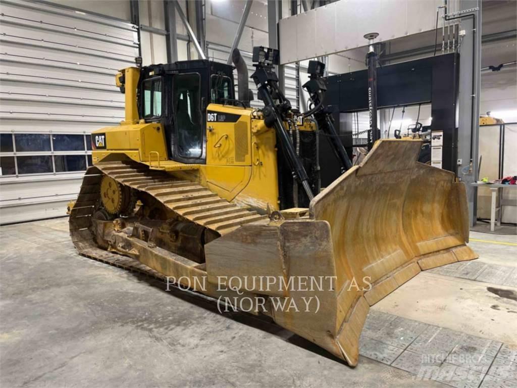 CAT D6T Kāpurķēžu buldozeri