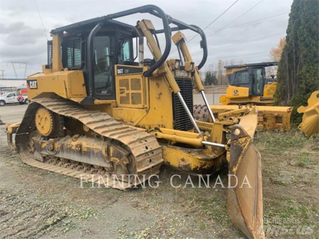 CAT D6T Kāpurķēžu buldozeri