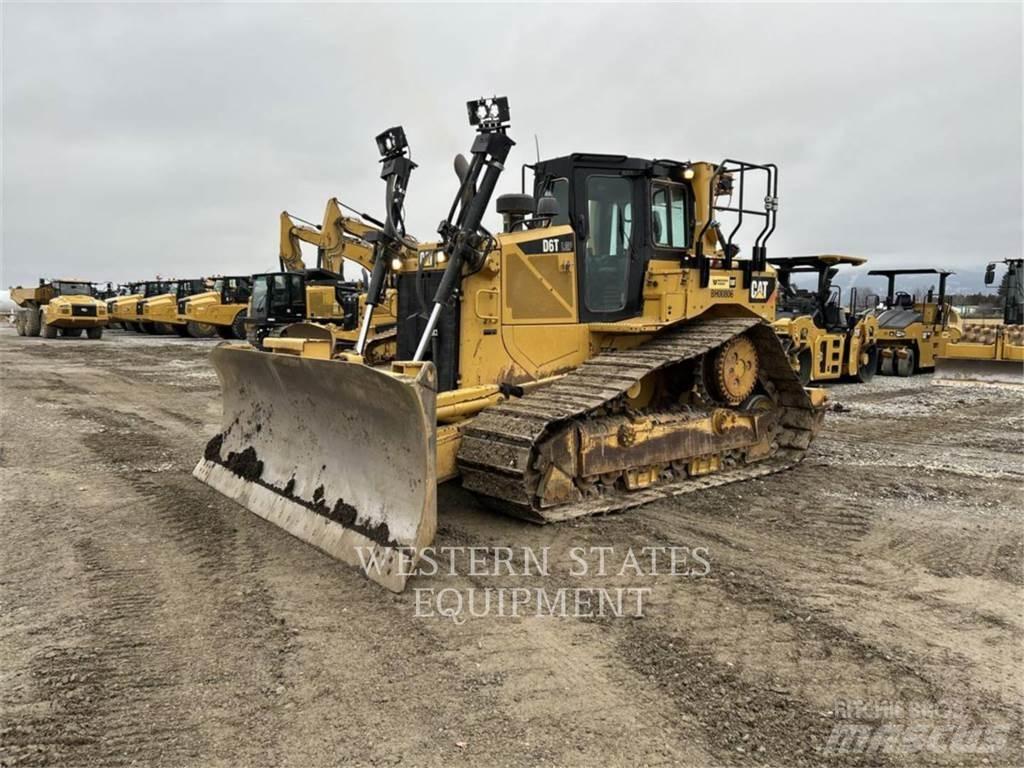CAT D6T Kāpurķēžu buldozeri