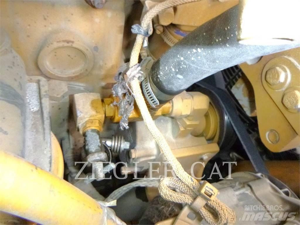 CAT D6T Kāpurķēžu buldozeri