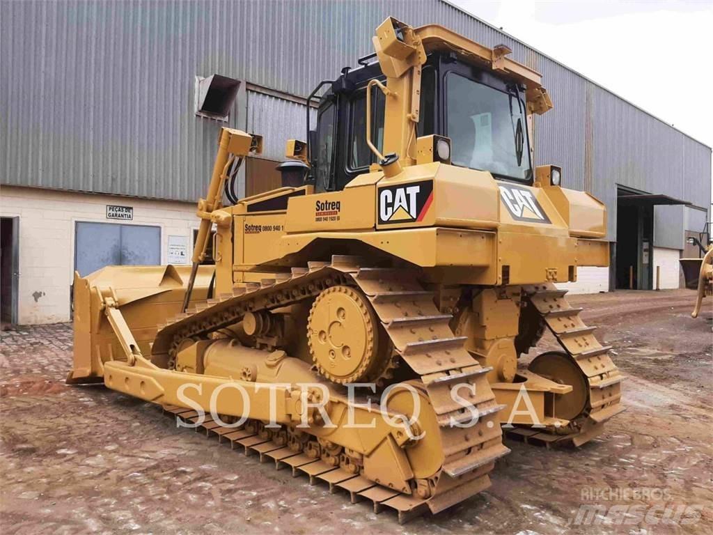 CAT D6T Kāpurķēžu buldozeri