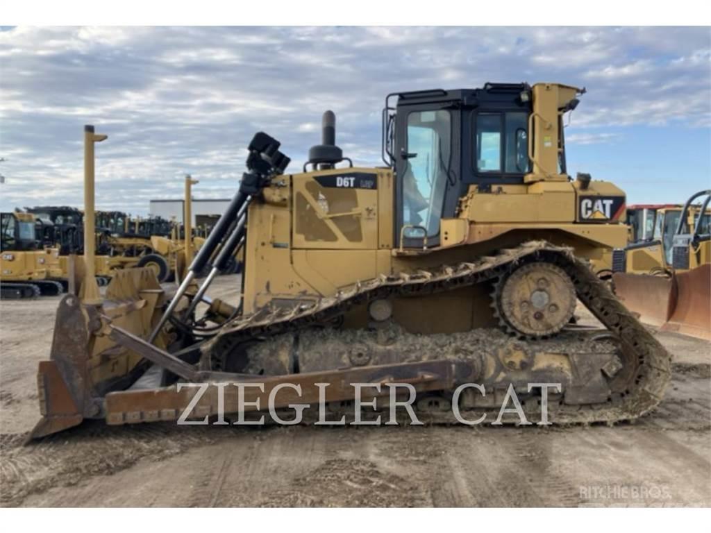 CAT D6T Kāpurķēžu buldozeri