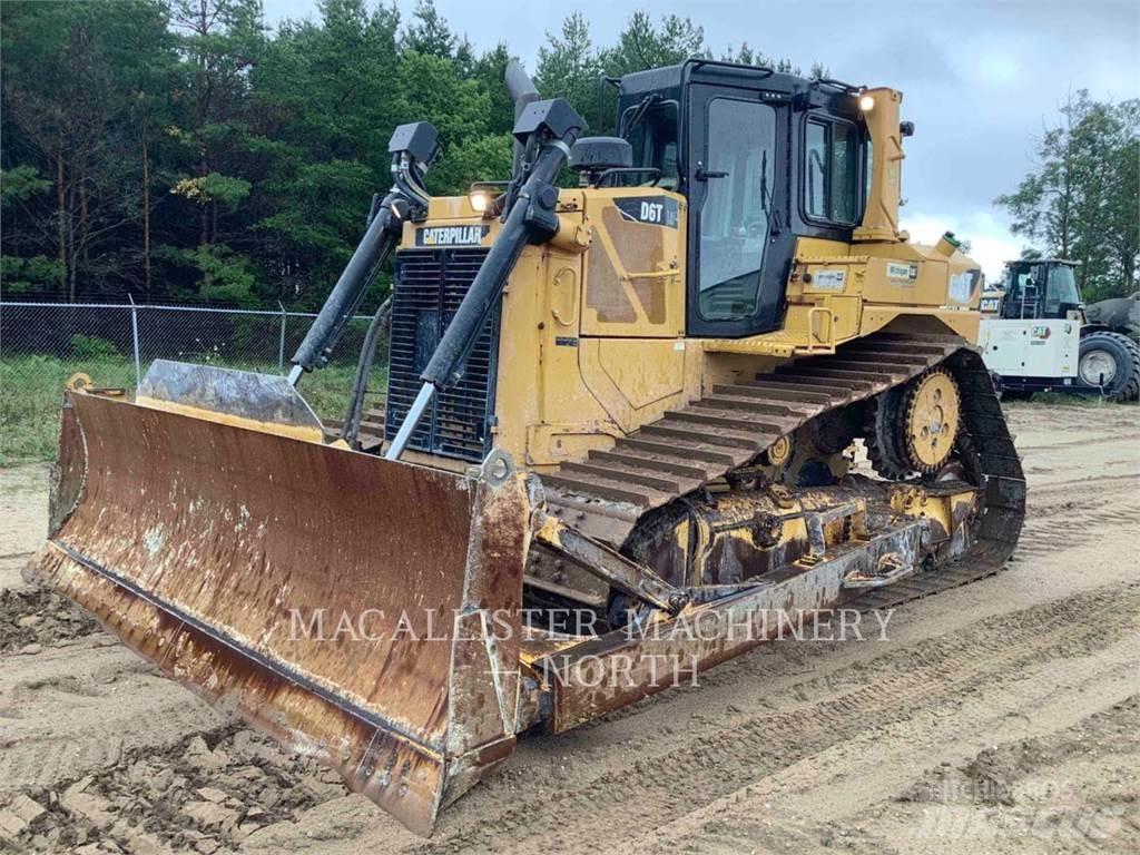 CAT D6T Kāpurķēžu buldozeri