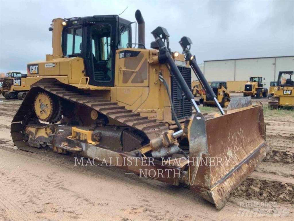 CAT D6T Kāpurķēžu buldozeri