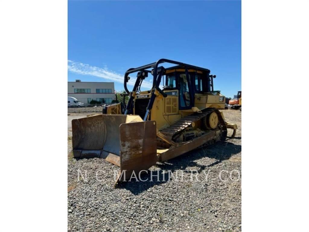 CAT D6T Kāpurķēžu buldozeri