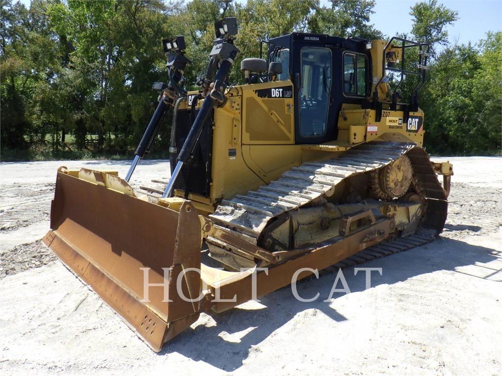 CAT D6T Kāpurķēžu buldozeri