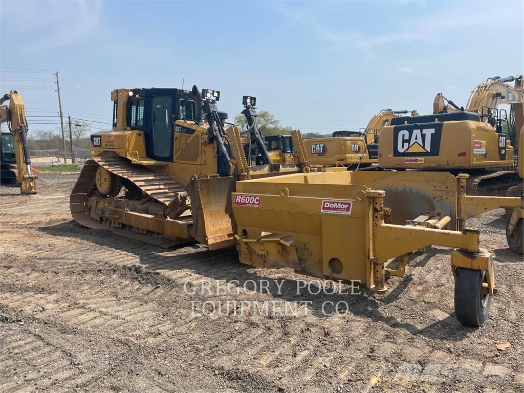 CAT D6T Kāpurķēžu buldozeri
