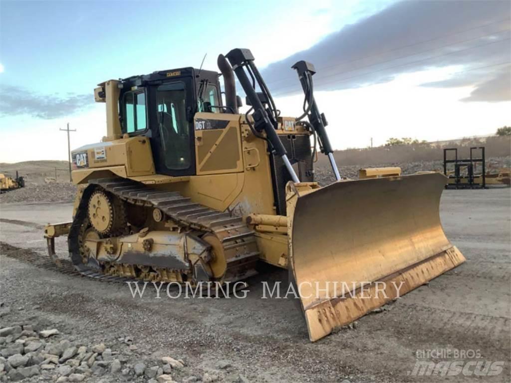 CAT D6T Kāpurķēžu buldozeri