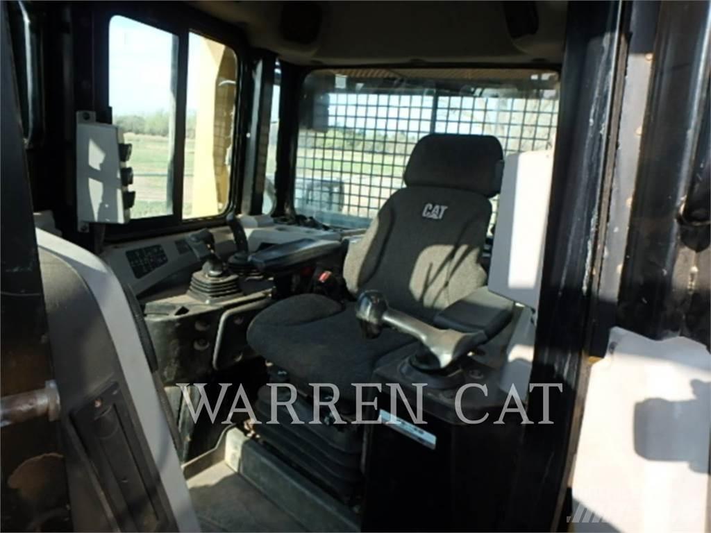 CAT D6T 4XLARO Kāpurķēžu buldozeri