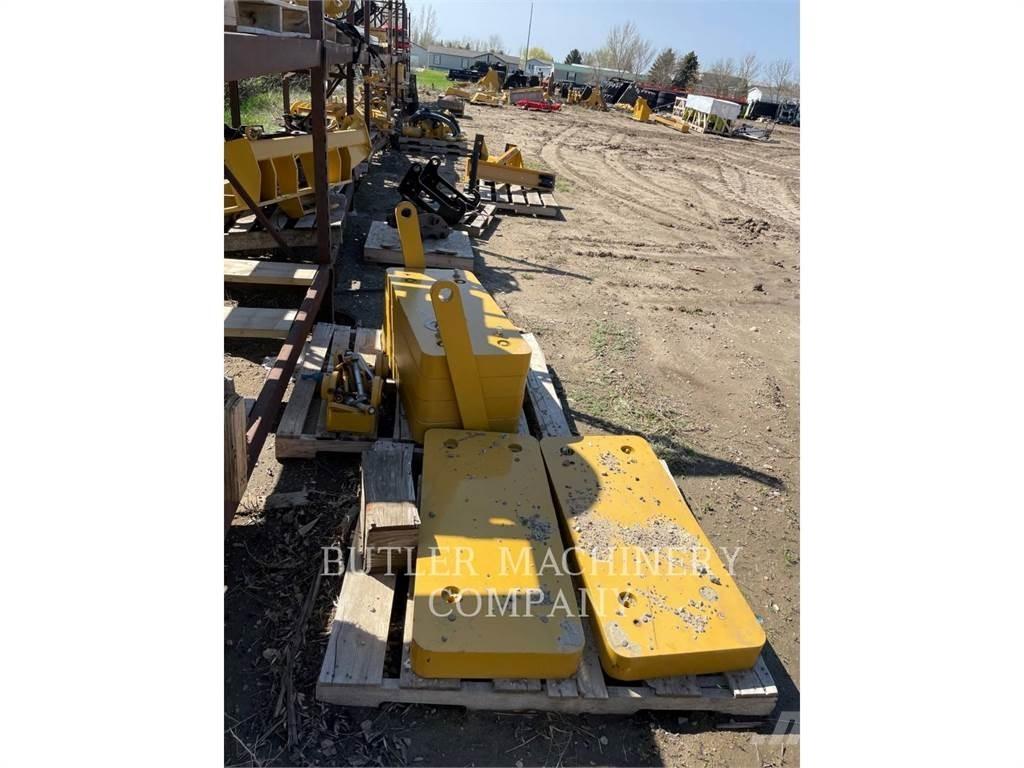 CAT D6T COUNTERWEIGHTS Būvniecība- Citi
