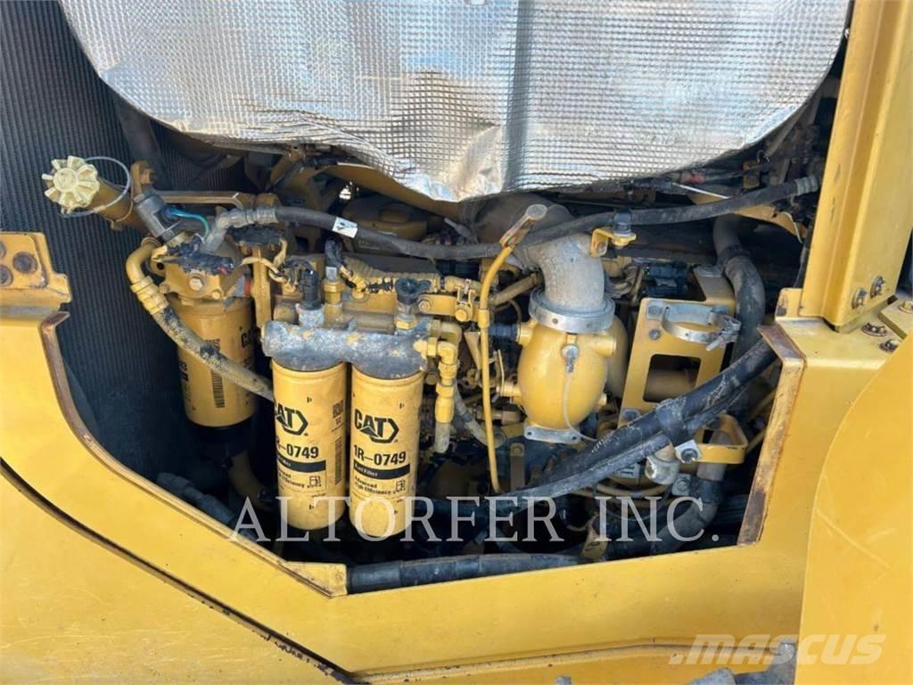 CAT D6T LGP Kāpurķēžu buldozeri
