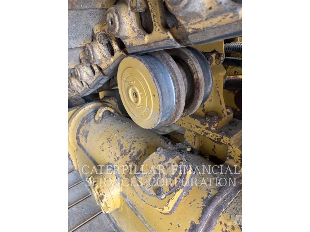 CAT D6T LGP VPAT Kāpurķēžu buldozeri