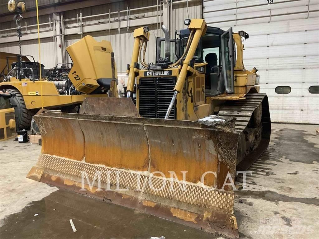 CAT D6T XW Kāpurķēžu buldozeri