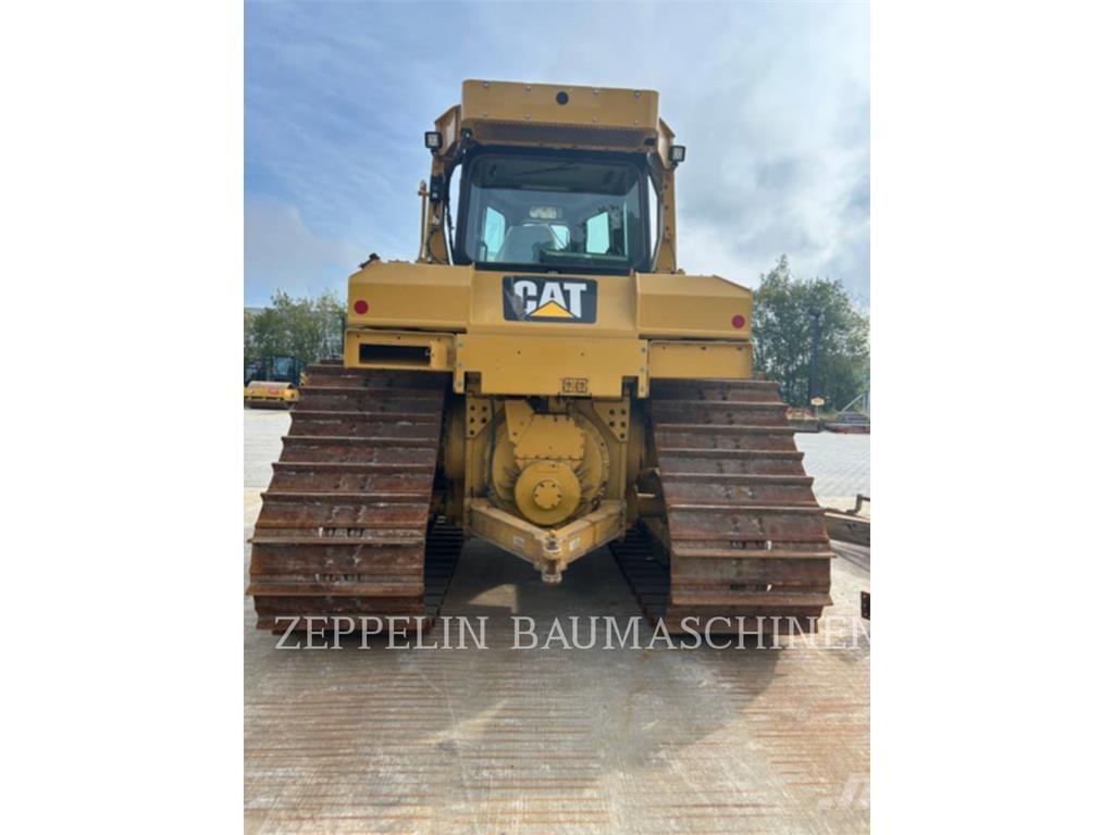 CAT D6TM Kāpurķēžu buldozeri