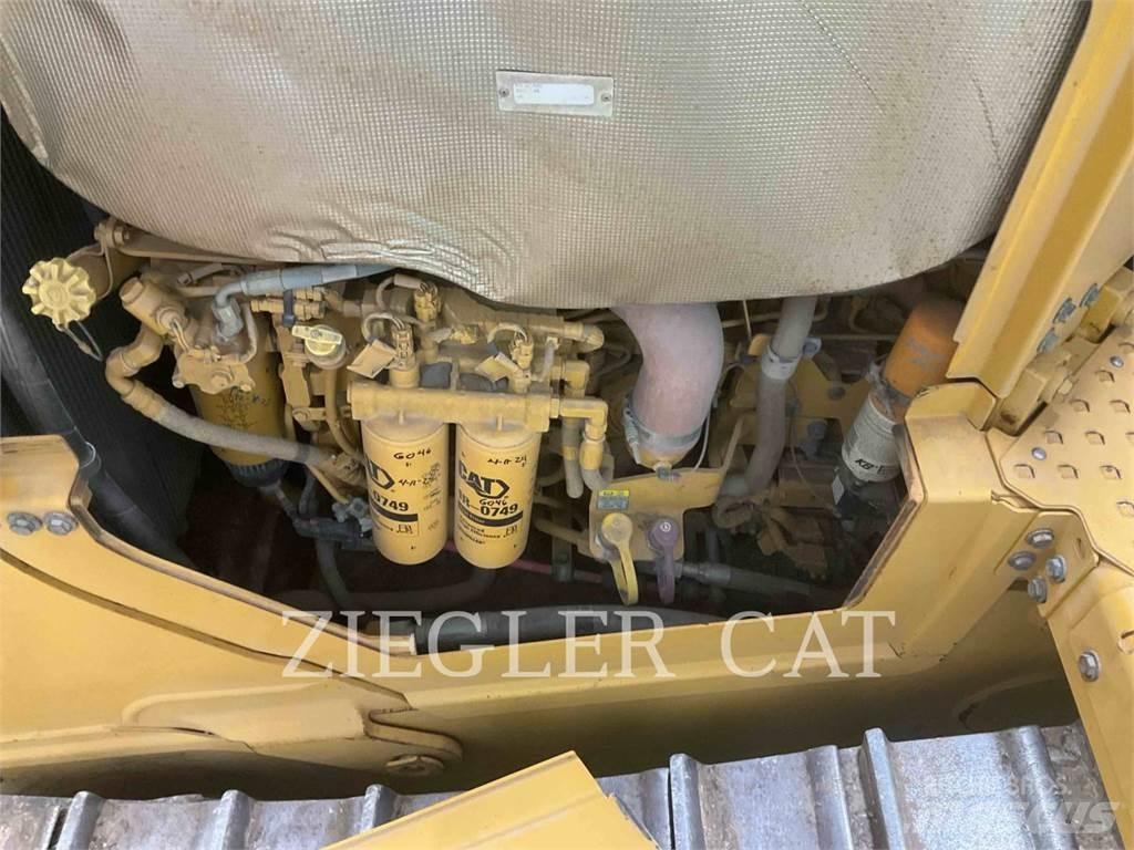 CAT D6XE Kāpurķēžu buldozeri