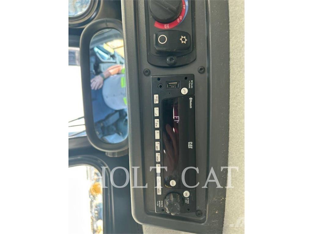CAT D6XELGPVP3 Kāpurķēžu buldozeri