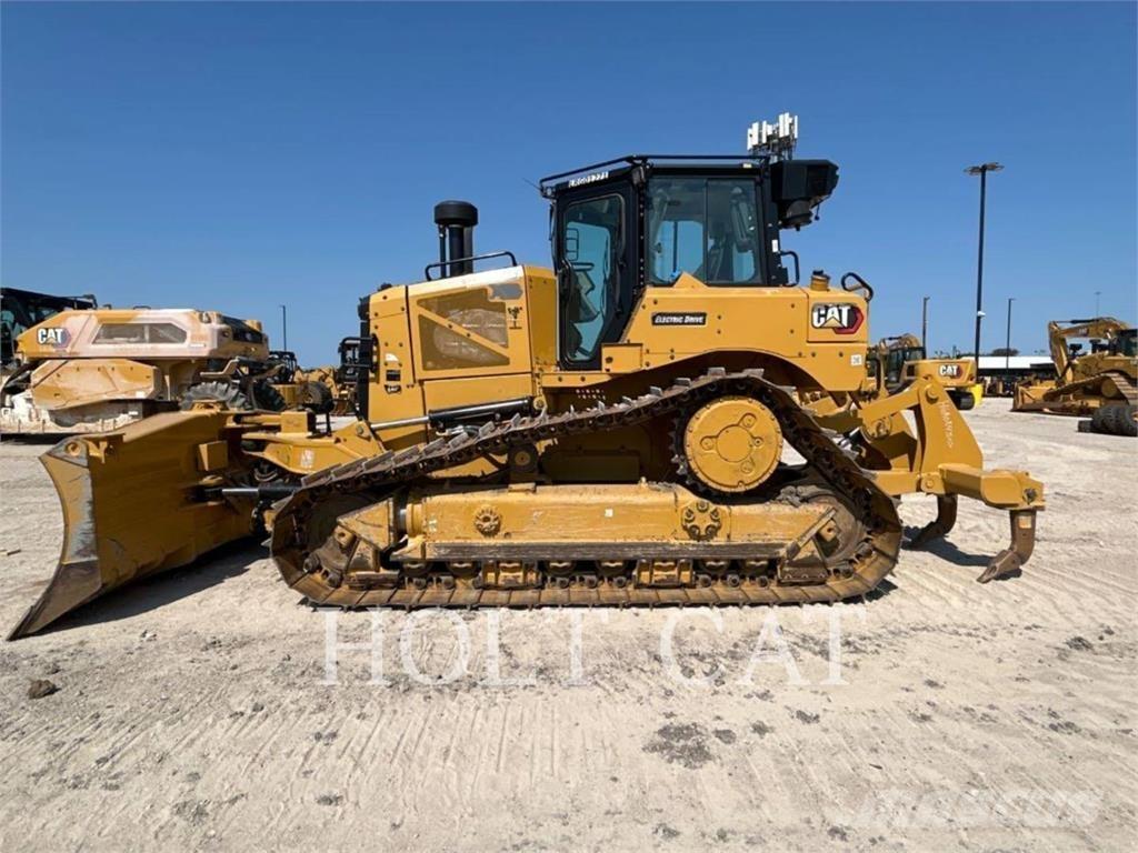 CAT D6XELGPVP3 Lietoti riteņu kompaktiekrāvēji
