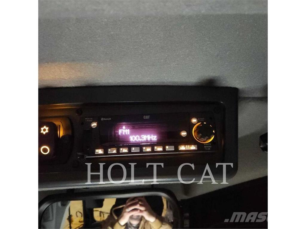 CAT D6XELGPVP3 Kāpurķēžu buldozeri