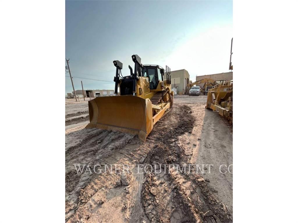CAT D7 Kāpurķēžu buldozeri