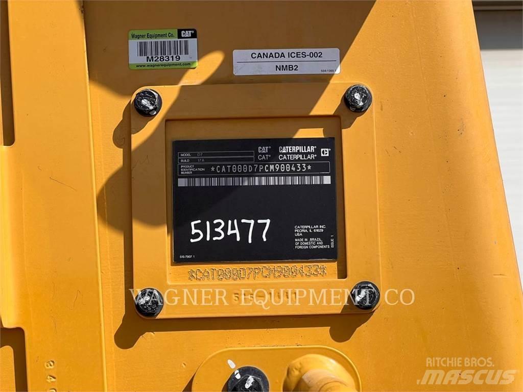CAT D7 Kāpurķēžu buldozeri