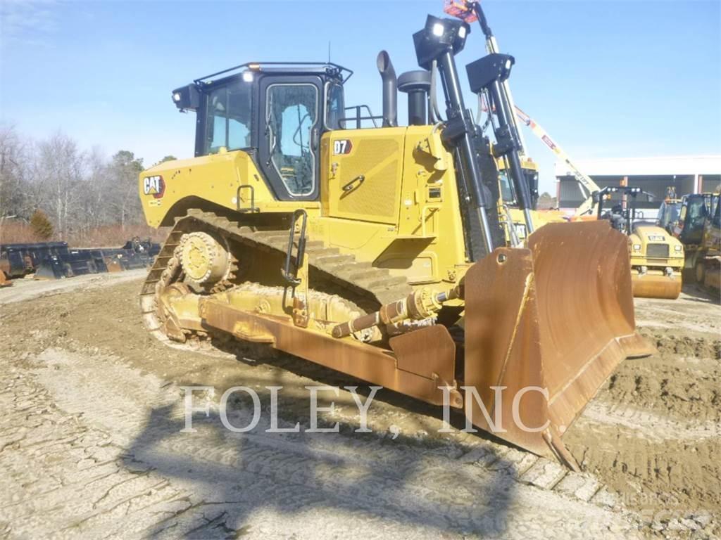 CAT D7-17 Kāpurķēžu buldozeri