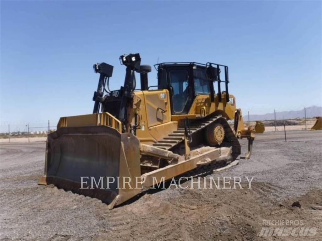 CAT D7-17 Kāpurķēžu buldozeri