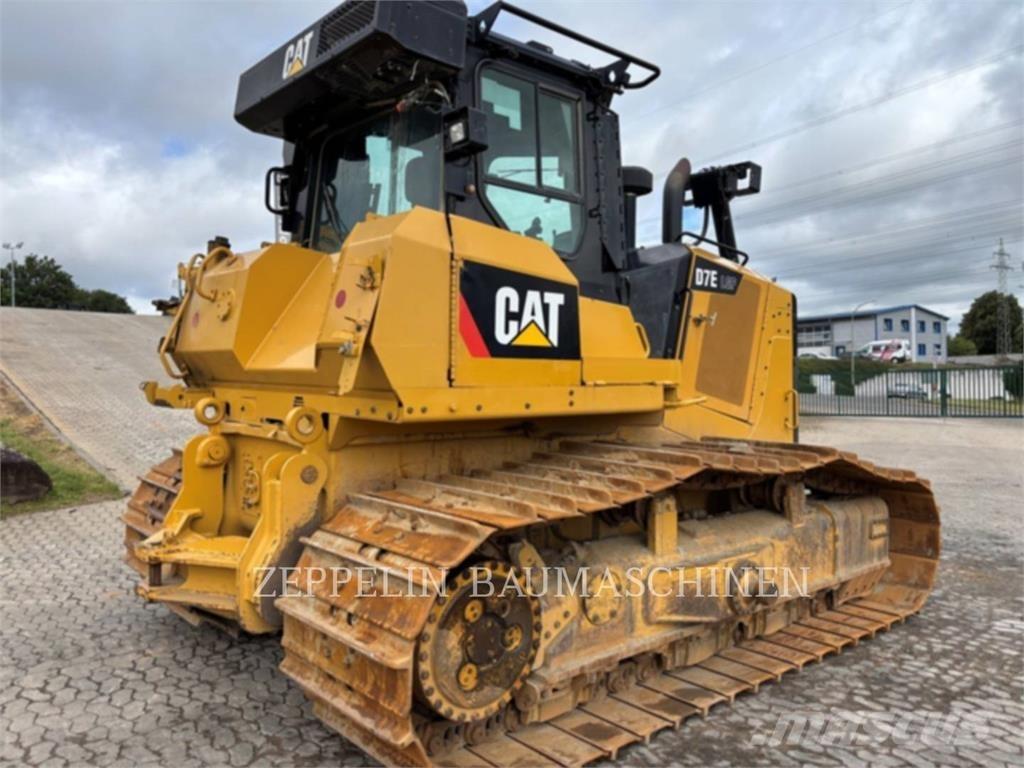 CAT D7E Kāpurķēžu buldozeri