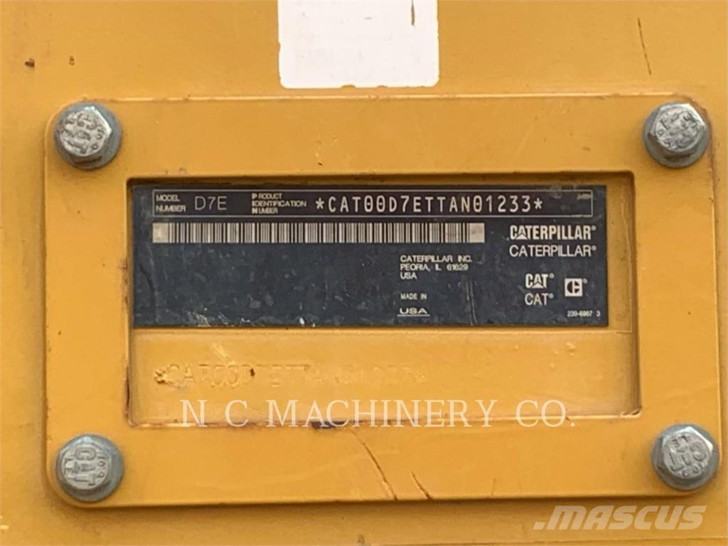 CAT D7E Kāpurķēžu buldozeri