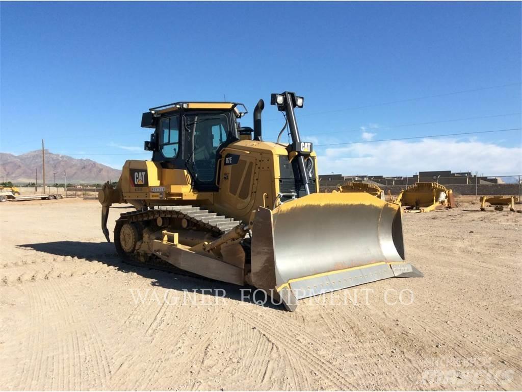 CAT D7E Kāpurķēžu buldozeri