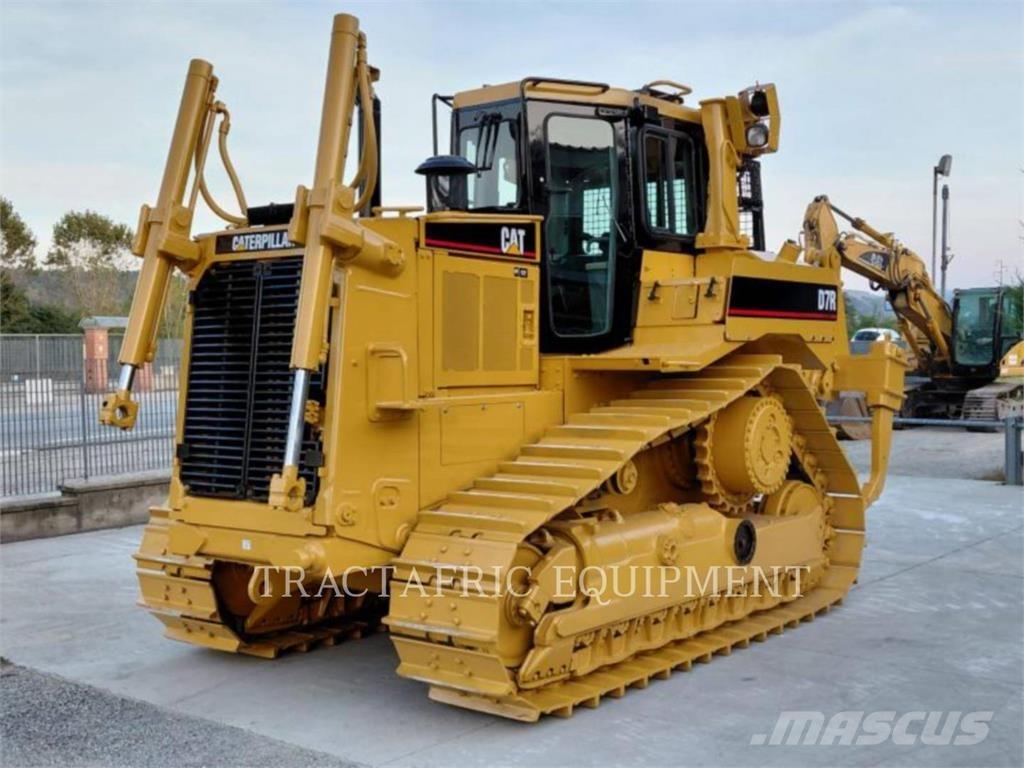 CAT D7RIIXR Kāpurķēžu buldozeri