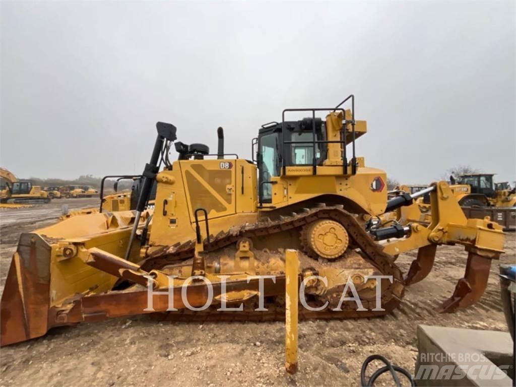 CAT D8 Kāpurķēžu buldozeri