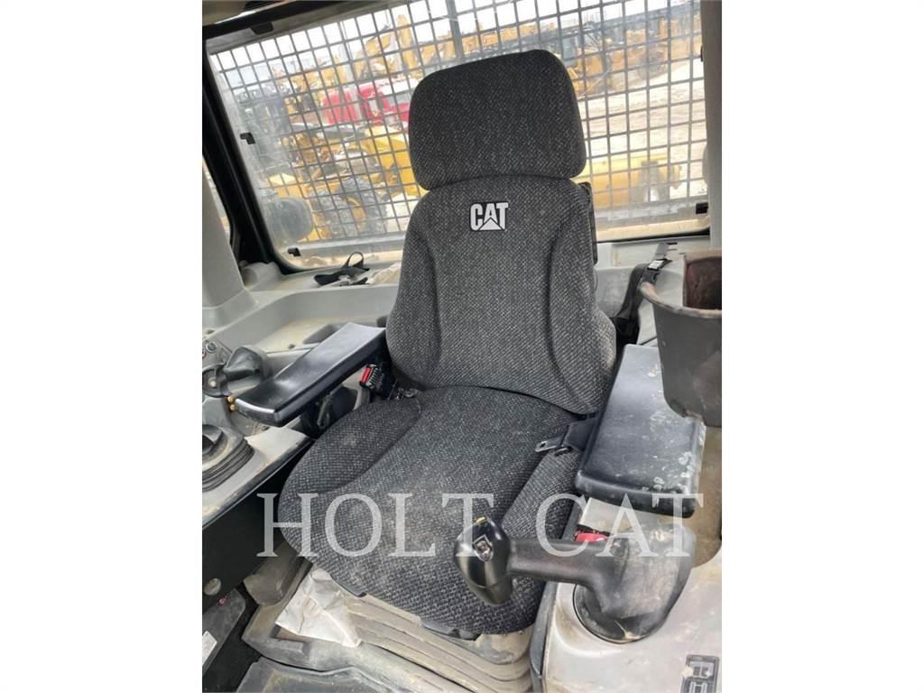CAT D8 Kāpurķēžu buldozeri