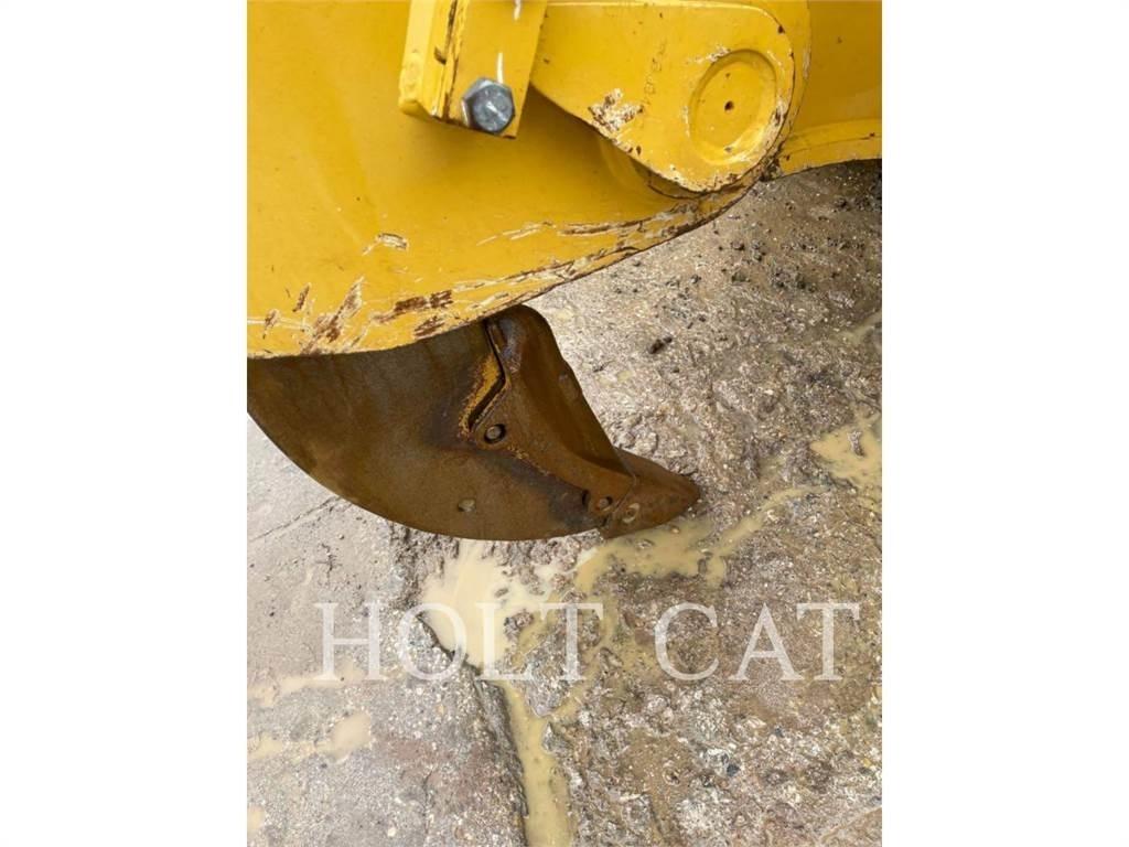 CAT D8 Kāpurķēžu buldozeri