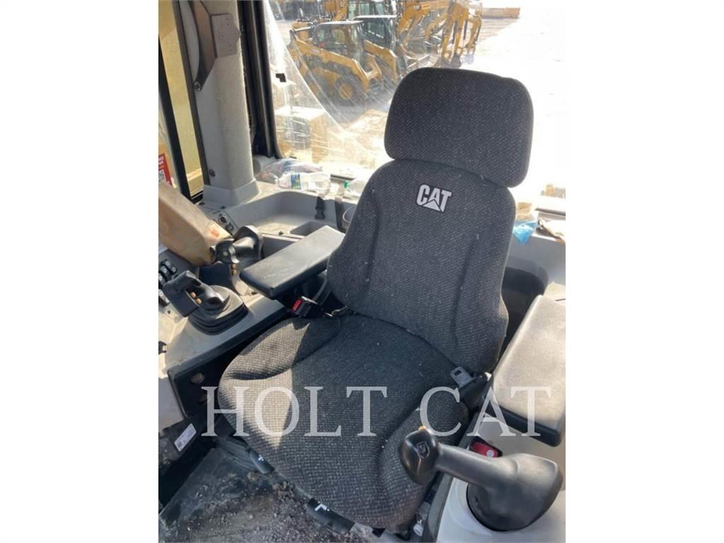 CAT D8 Kāpurķēžu buldozeri