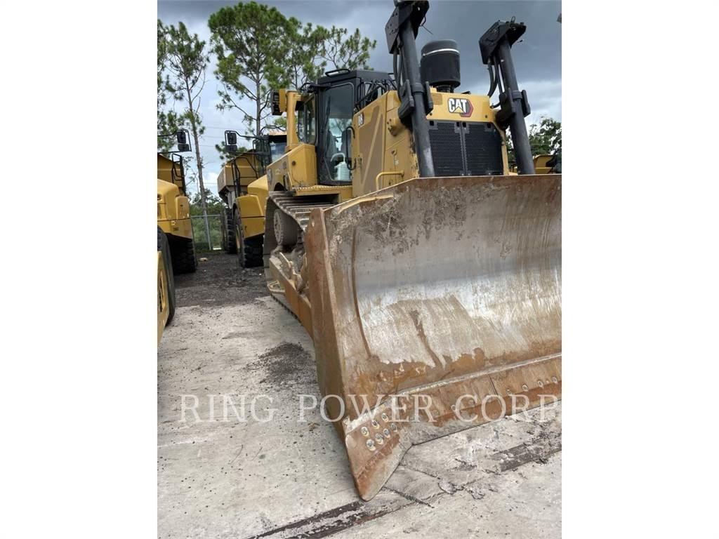 CAT D8 Kāpurķēžu buldozeri