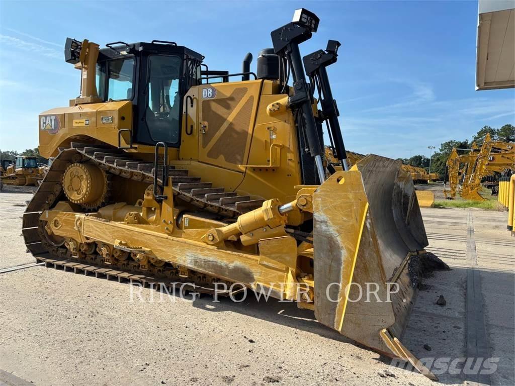 CAT D8 Kāpurķēžu buldozeri