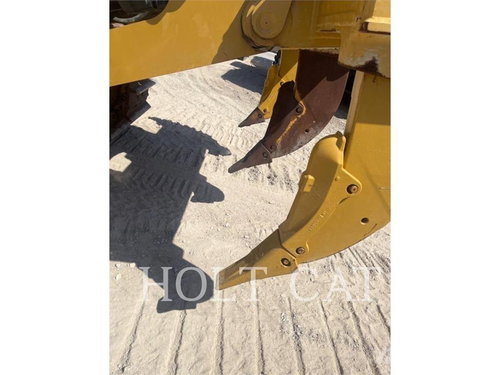 CAT D8 Kāpurķēžu buldozeri
