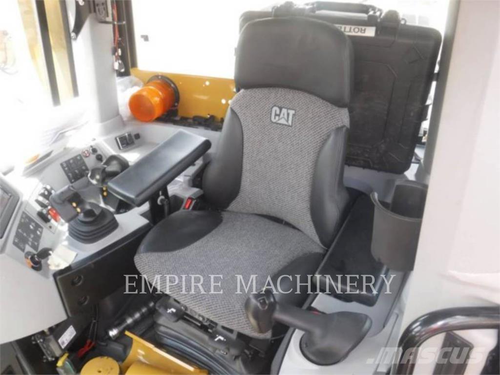 CAT D8-21 Kāpurķēžu buldozeri