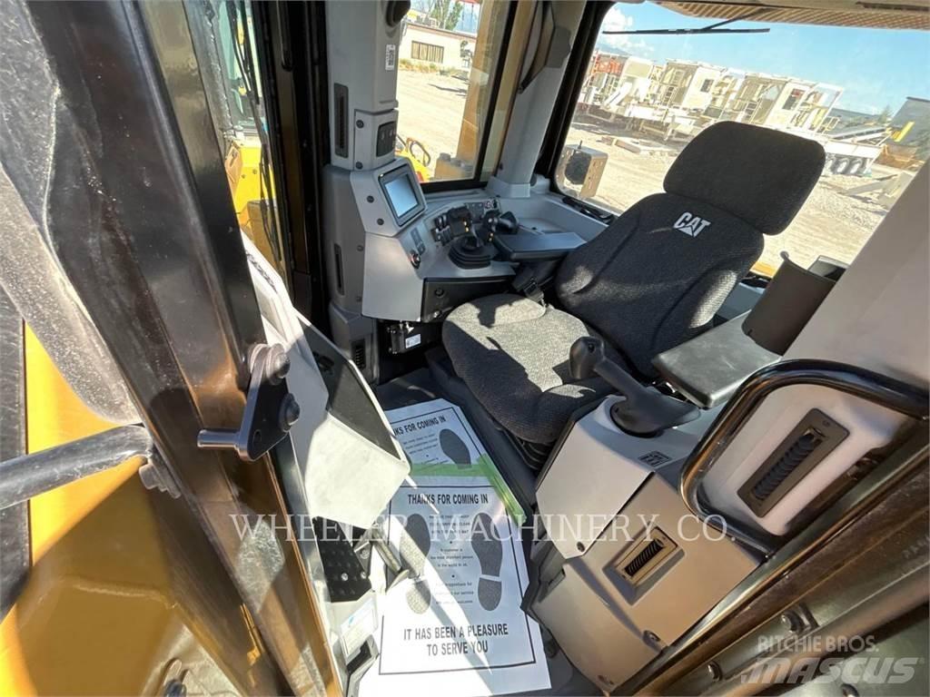 CAT D8 SU Kāpurķēžu buldozeri