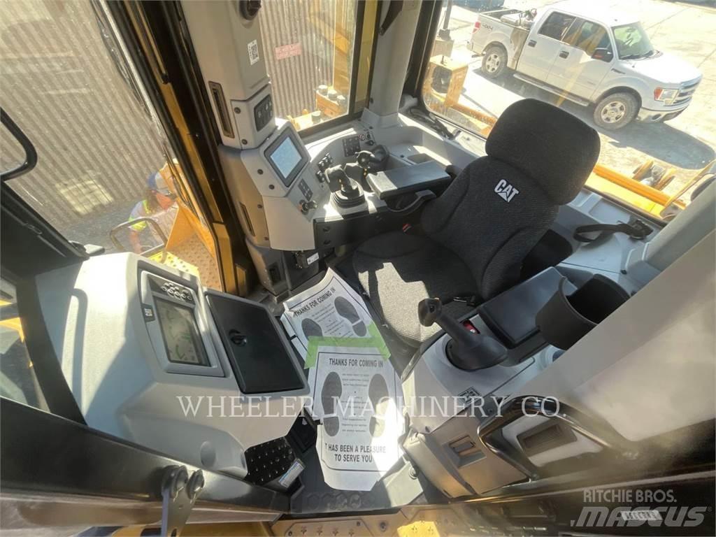 CAT D8 SU Kāpurķēžu buldozeri