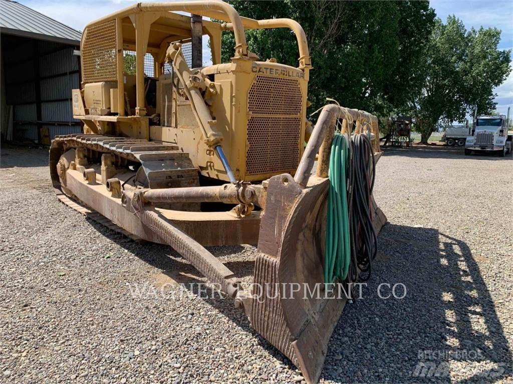 CAT D8H Kāpurķēžu buldozeri