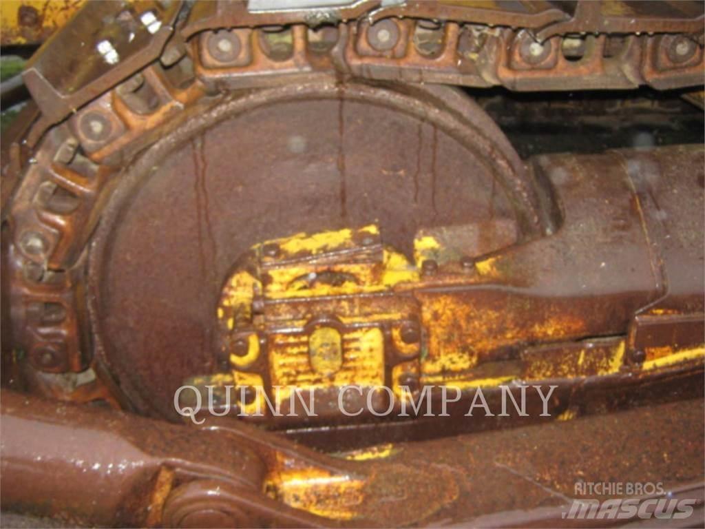 CAT D8H Kāpurķēžu buldozeri