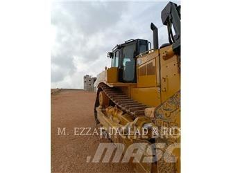 CAT D8R Kāpurķēžu buldozeri