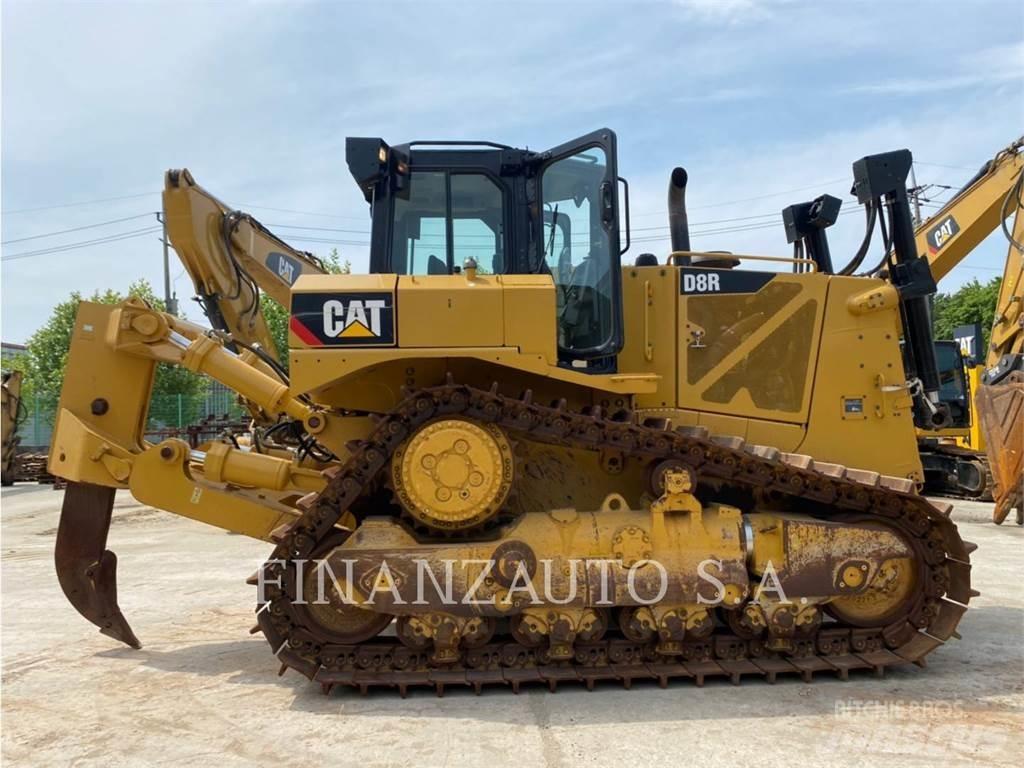 CAT D8R Kāpurķēžu buldozeri