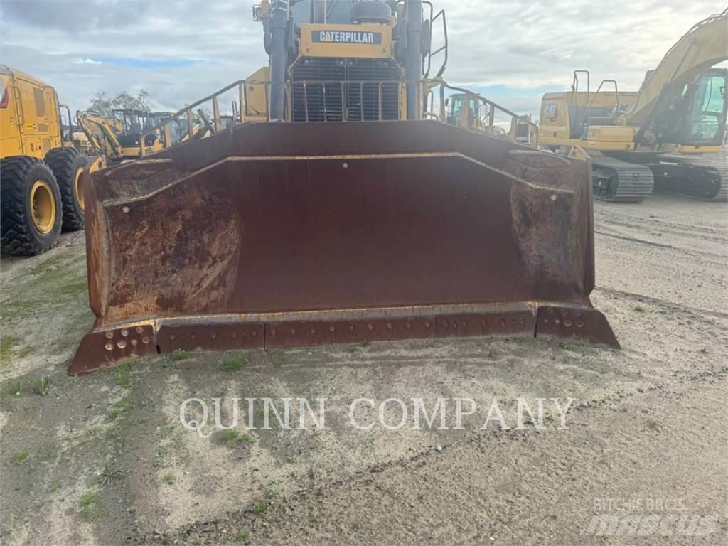 CAT D8T Kāpurķēžu buldozeri