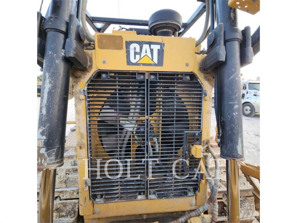 CAT D8T Kāpurķēžu buldozeri