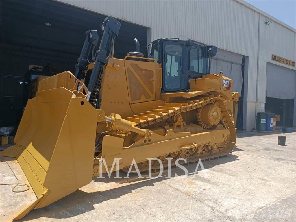 CAT D8T Kāpurķēžu buldozeri