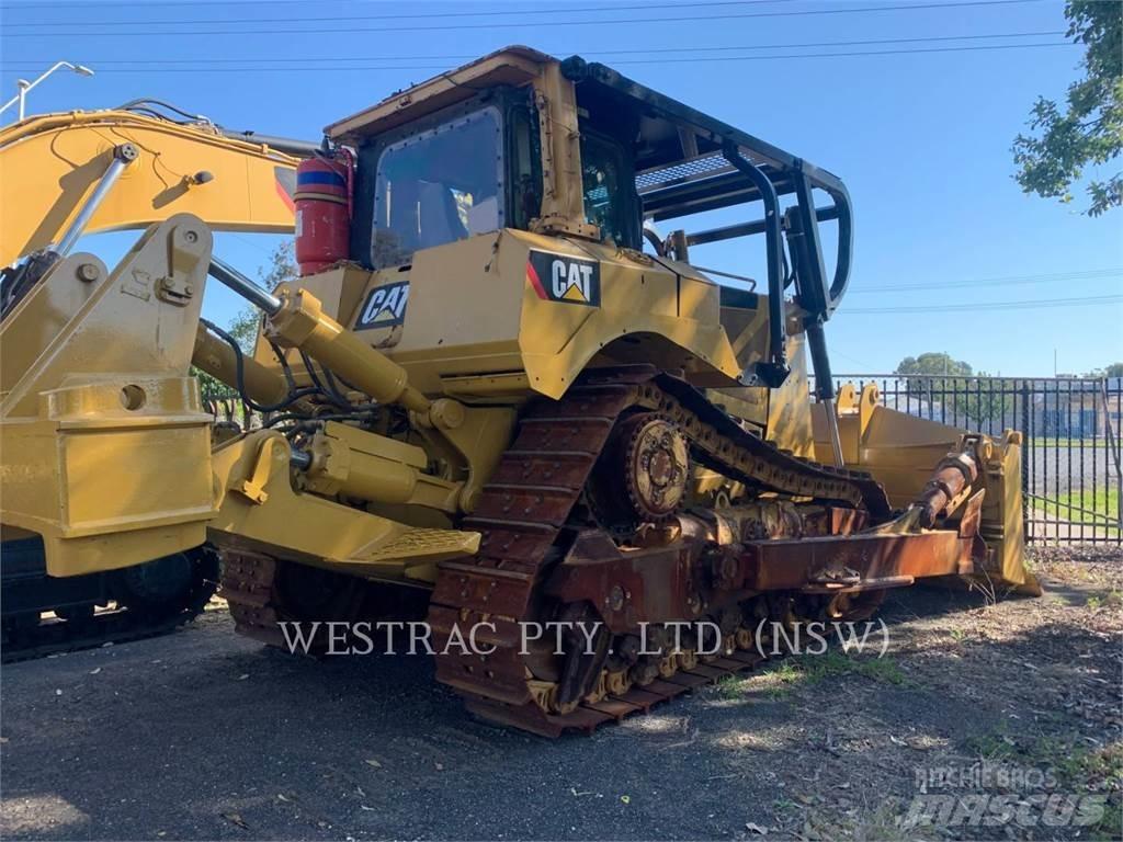 CAT D8T Kāpurķēžu buldozeri