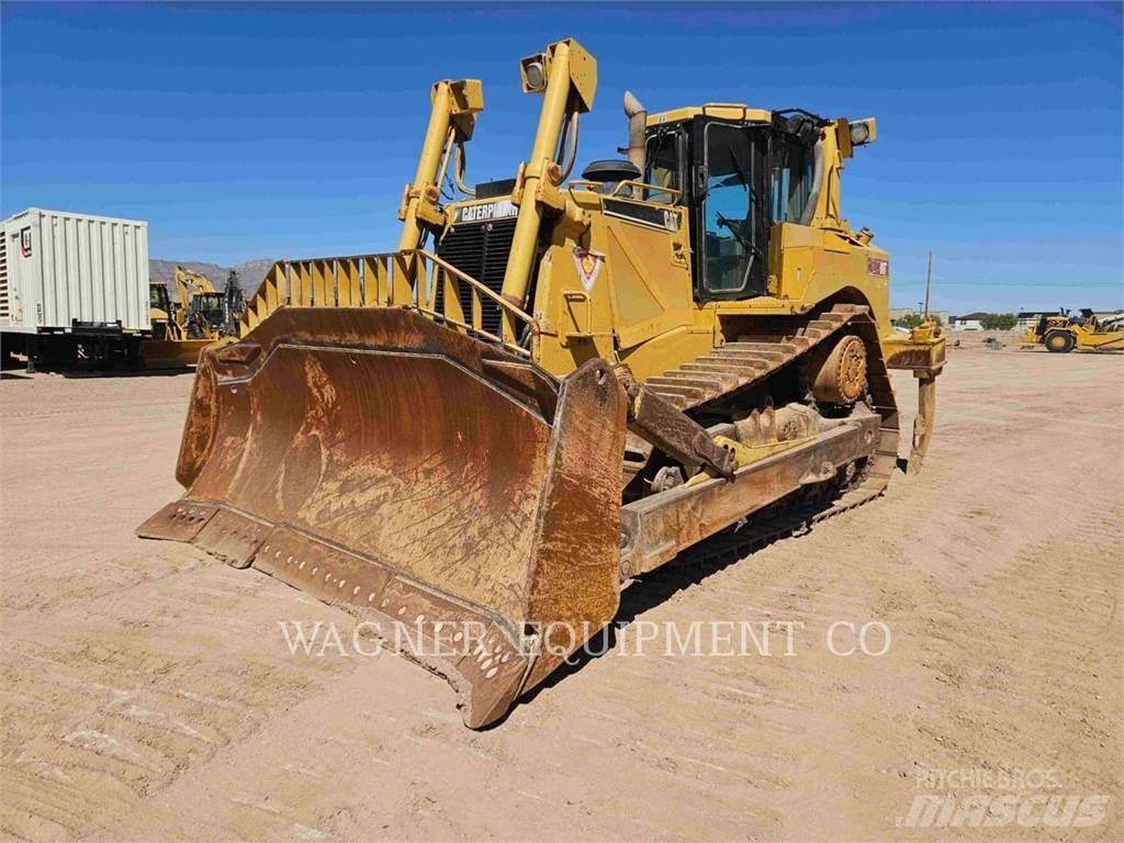 CAT D8T Kāpurķēžu buldozeri